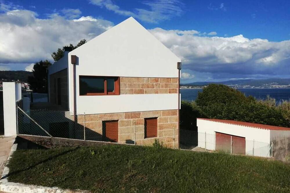 Appartamento intero, Disconnects Engalicia Canelinas Beach in Portonovo, Sanxenxo