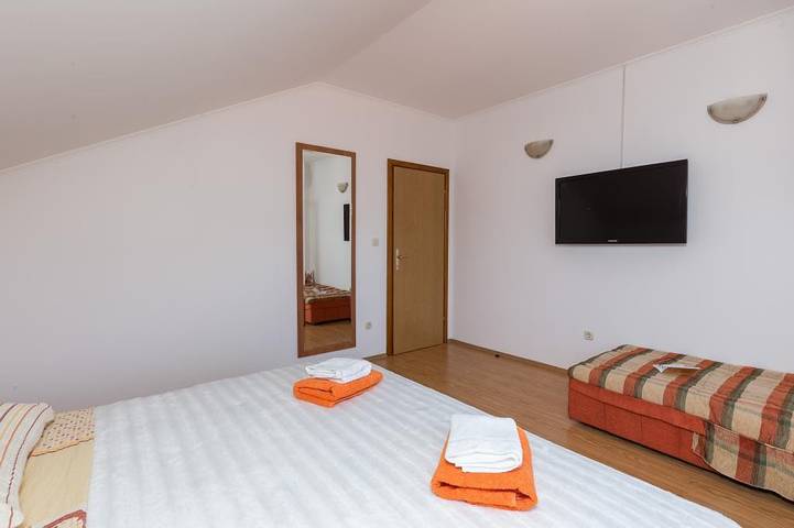 Ganze Wohnung, Ferienwohnung für 3 Personen mit Meerblick in Ston, Dubrovnik-Neretva
