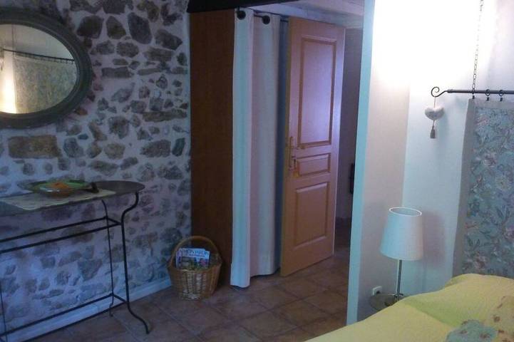 Gîte pour 6 personnes, avec jardin à Saint-Guilhem-le-Désert - 3