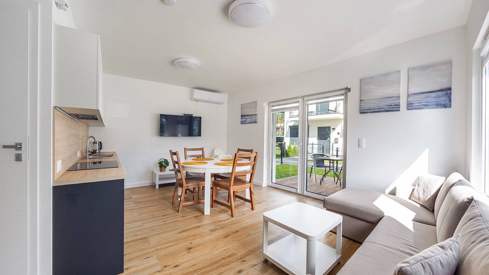 Cały apartament wypoczynkowy, Apartament wakacyjny dla 4 osób z ogród in Dziwnówek, Wyspa Wolin