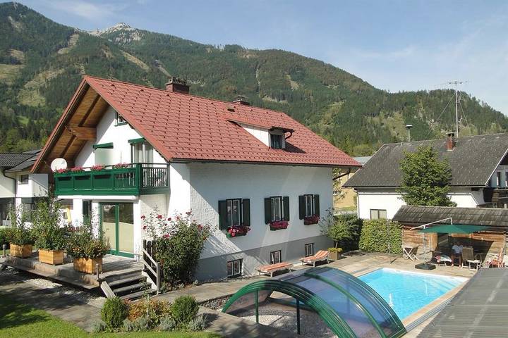Zimmer für 2 Personen mit Pool in Hinterstoder-Höss, Hinterstoder