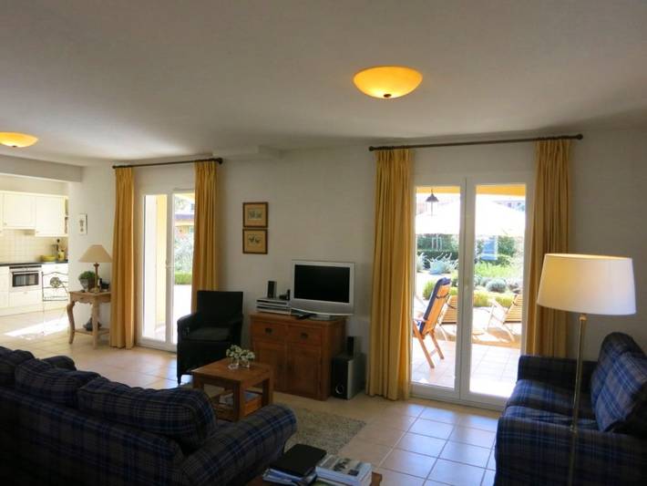 Gîte pour 6 personnes, avec piscine, adapté aux familles à Aups - 3