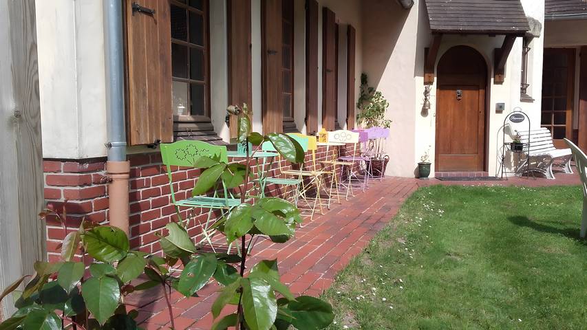 Chambre d’hôte pour 12 personnes, avec jardin et balcon - 1