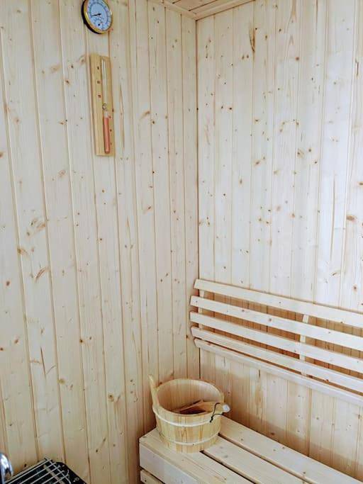 Parenthèse Moncontouraise Spa sauna hammam in Plœuc-sur-Lié, Cotes-d'Armor