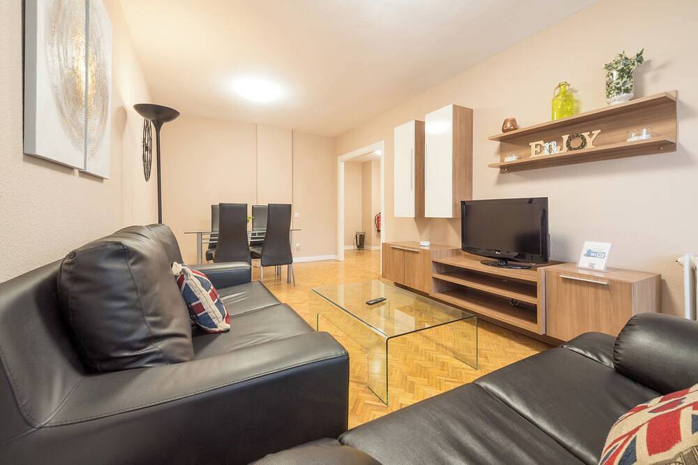 Entire apartment, Fantástico Apartamento en Pamplona in Pamplona, Navarra Province