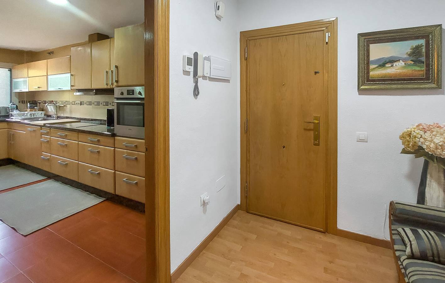 Appartement de vacances entier, Appartement confortable avec piscine et terrasse près de Playa de Torreblanca in Fuengirola Centre, Fuengirola
