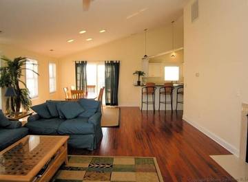 Vacation House for 12 Guests in Lewes, Delaware, Picture 2