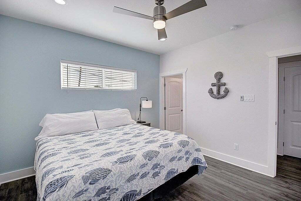 Stunning Home, Close to City Community Pool, Boat Parking! in Port Aransas, Mustang Island