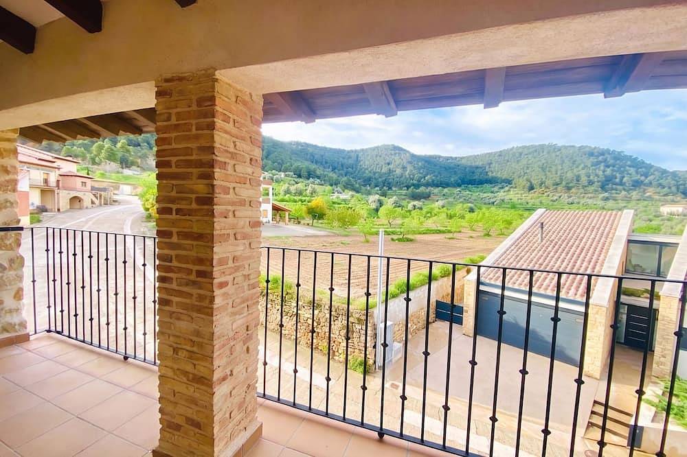 Ganze Wohnung, Casa la Luz A2 - Private Panoramic Terrace | Matarraña, Lower Aragon in La Portellada, Teruel und Umgebung