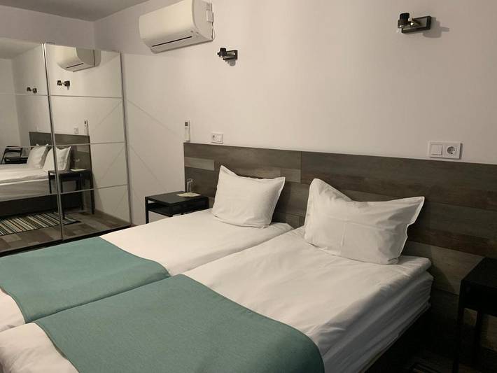 Chambre d’hôte pour 4 personnes, avec vue ainsi que terrasse et jardin dans Veliko Tarnovo - 3