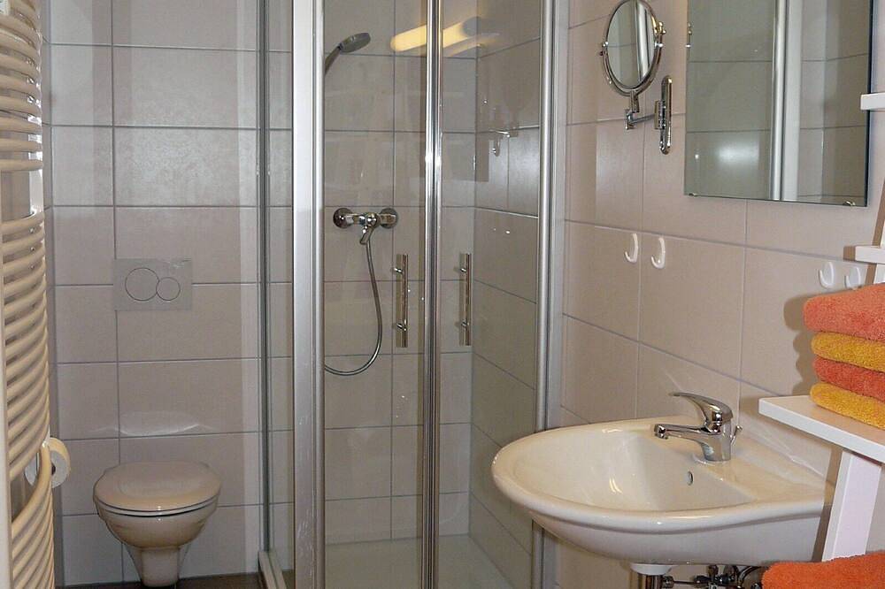 Ganze Wohnung, Ferienwohnung mit Garten für 2 - 3 Personen in Breitnau, Südschwarzwald