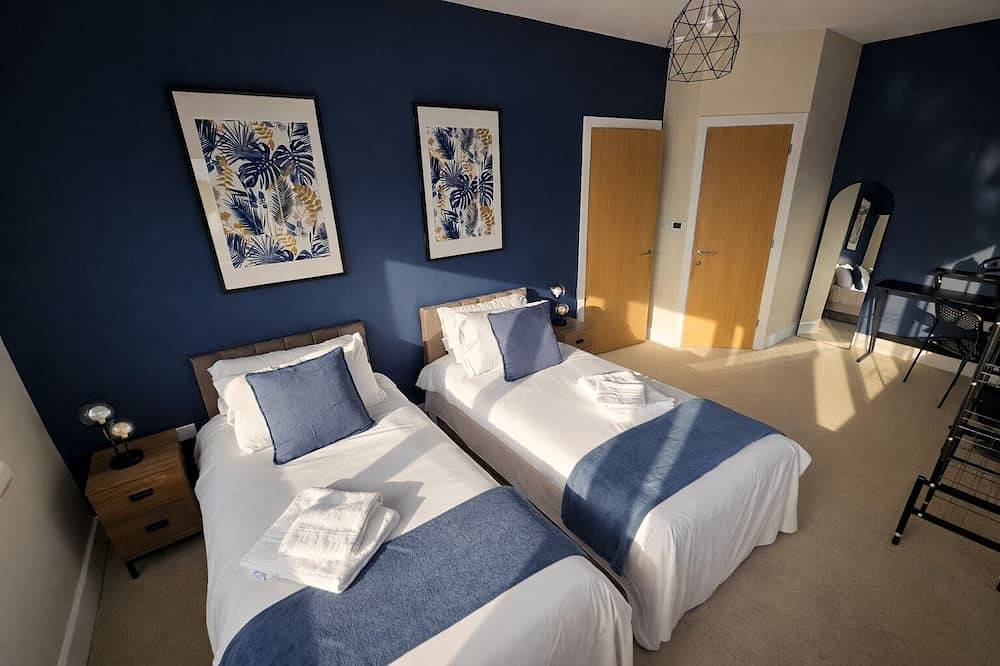 Entire apartment, 2Br Flat | Contractors | Prime Central Mk| Parking | in Milton Keynes, South East England