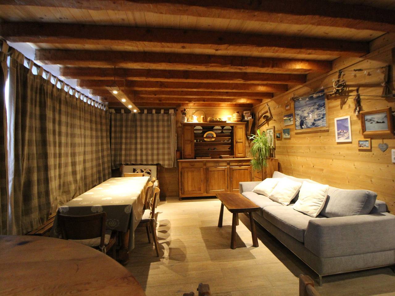 Traditional chalet for 8, cozy with Wifi, near slopes in Tignes in Tignes, Vanoise Nationaal Park