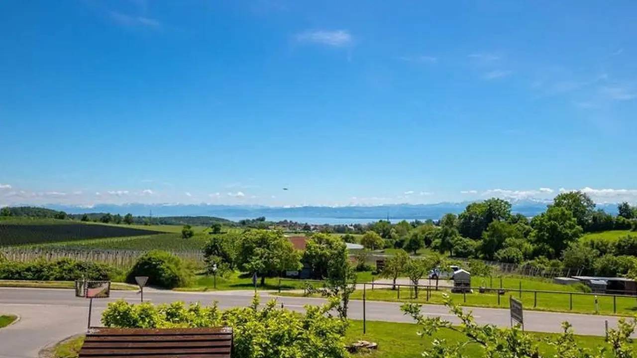 Ganze Ferienwohnung, Ferienwohnung für 2 Personen (50 m²) in Meersburg in Meersburg, Region Bodensee-Oberschwaben