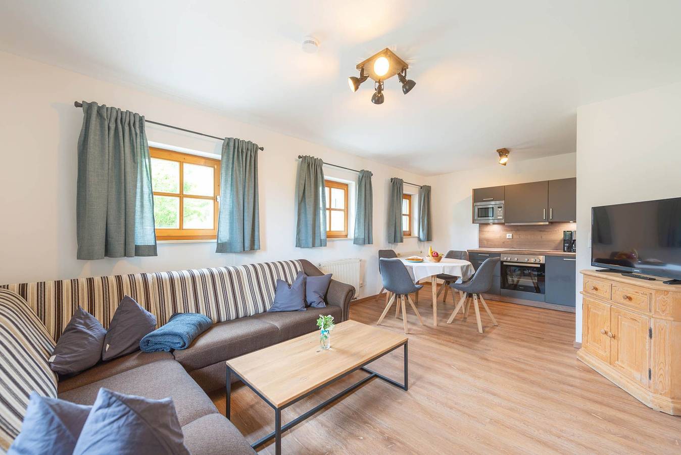 Ganze Ferienwohnung, Ferienwohnung  mit Terrasse und zwei Schlafzimmer in Breitenberg, Ostbayern