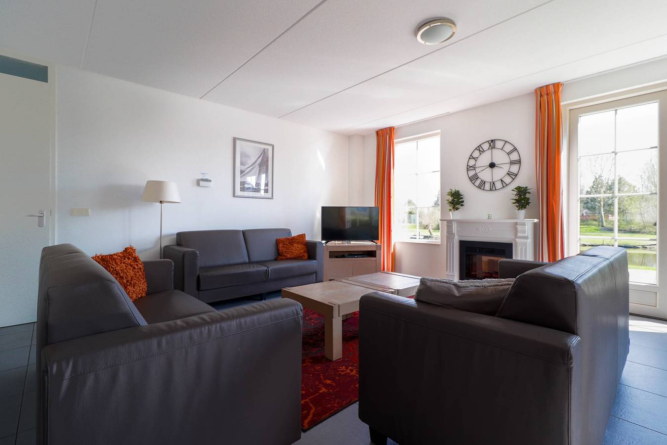 Beach Resort Makkum — Beachvilla Xl met Buiten spa - 12 personen in Makkum, Ijsselmeer
