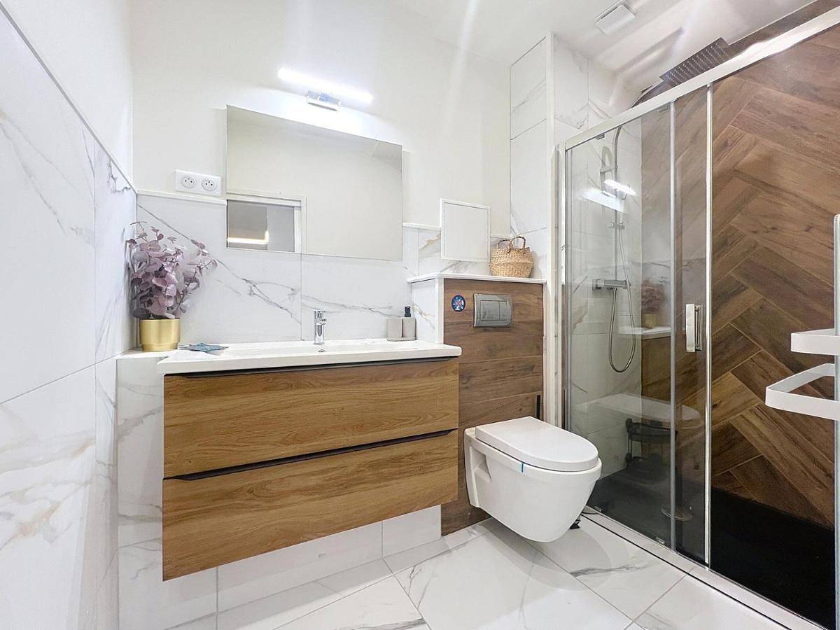 Appartement entier, V' Appart Spa Moderne-Chic in Troyes, Aube