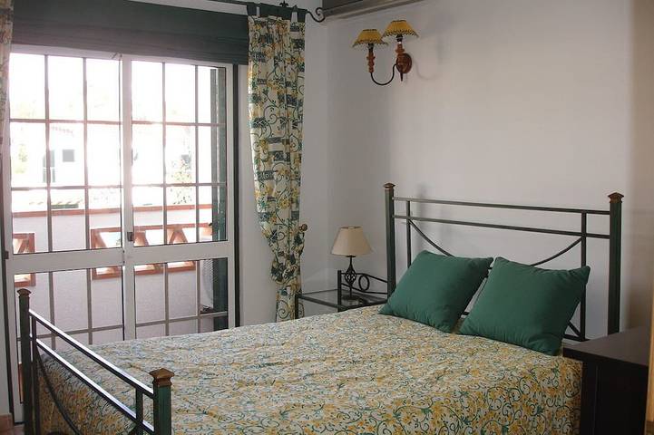 Al41689 Schönes 5 Bett 3 Bad Haus mit Pool innerhalb der gehenden Entfernung des Strandes. in Monte Gordo, Faro Distrikt
