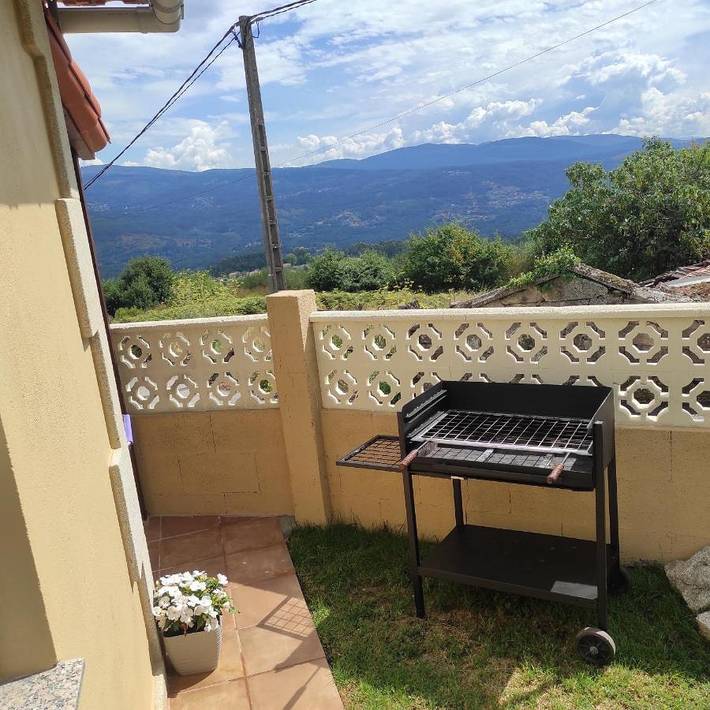 Casa de vacaciones para 5 personas, con Balcón además de Terraza y Jardín en Mondariz