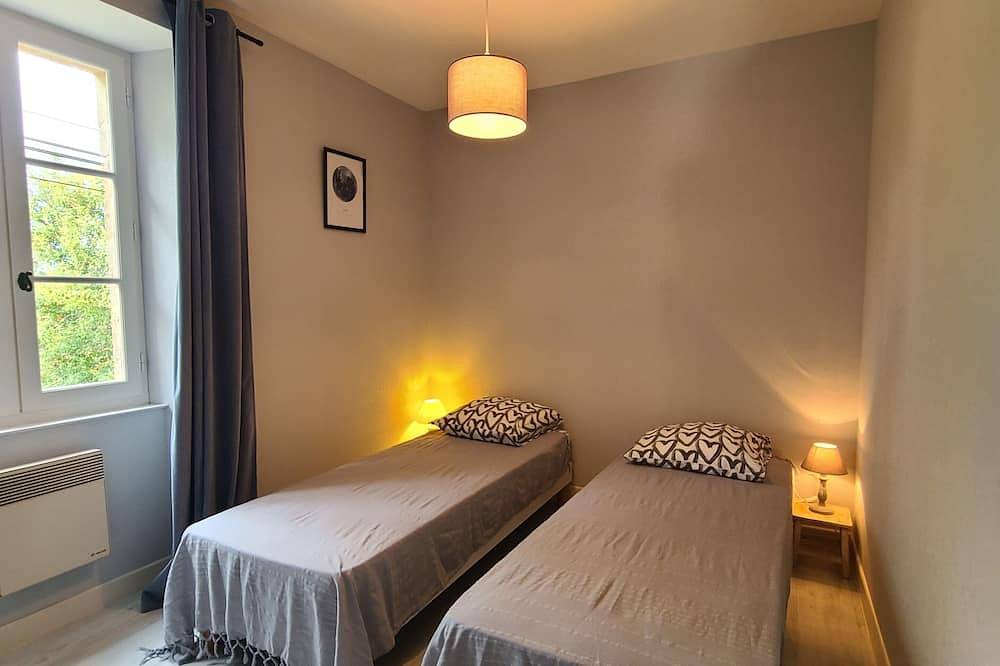 Pretty Périgourdine in the heart of the Triangle d'Or Périgord Noir, 15 minutes from Sarlat in Daglan, Périgord Noir