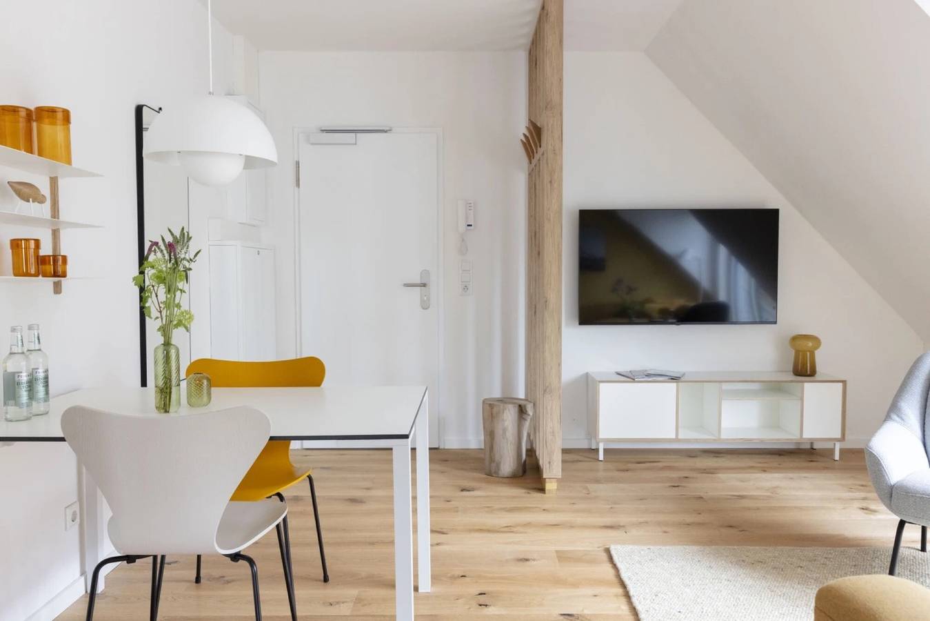 Entire apartment, Apartment 'Strandroggen' with Balcony and Wi-Fi in St. Peter-Bad, St. Peter-Ording