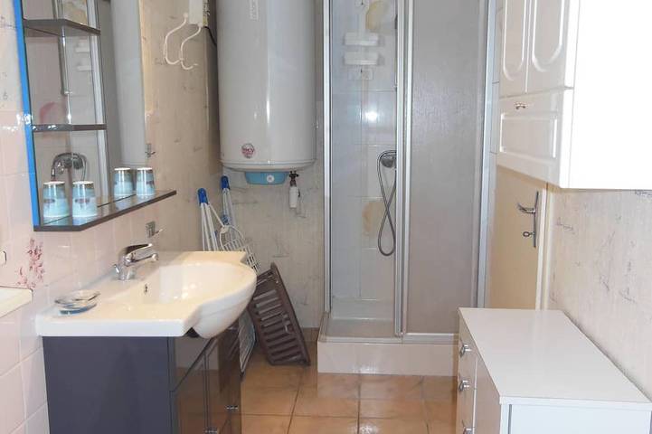 Gîte pour 3 personnes, avec terrasse, animaux acceptés dans Plage de Matha - 4