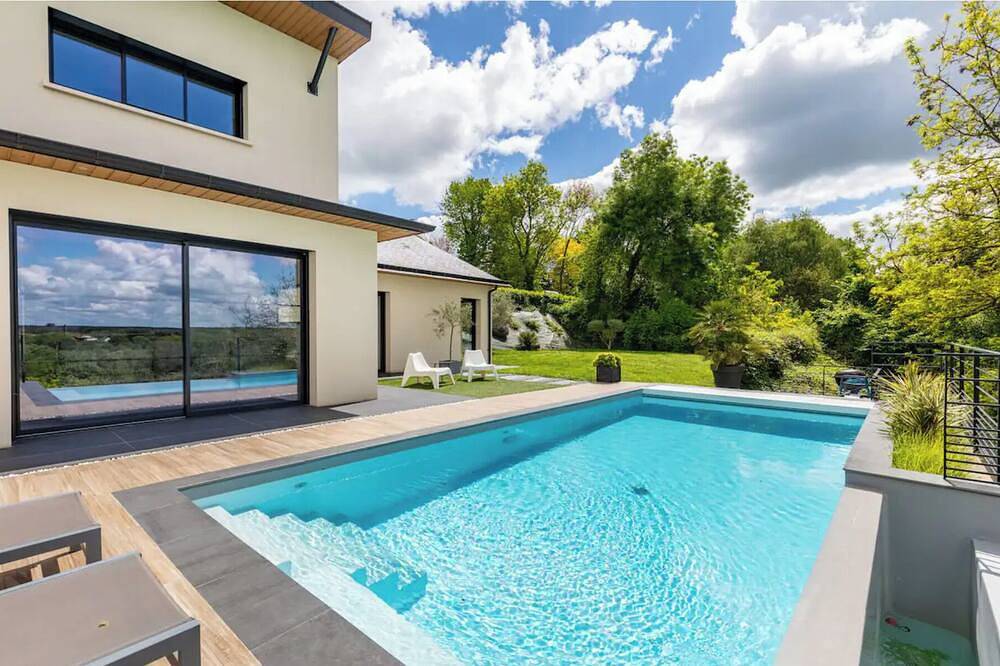 Villa Sweet Home & Spa Charme Calme Convivialité un  Havre de Paix prêt d'Angers in Seiches-sur-le-Loir, Région d'Angers