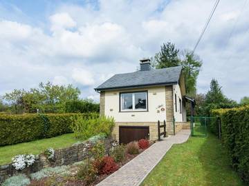 Gîte pour 4 personnes, avec jardin et terrasse, animaux acceptés à Chiny