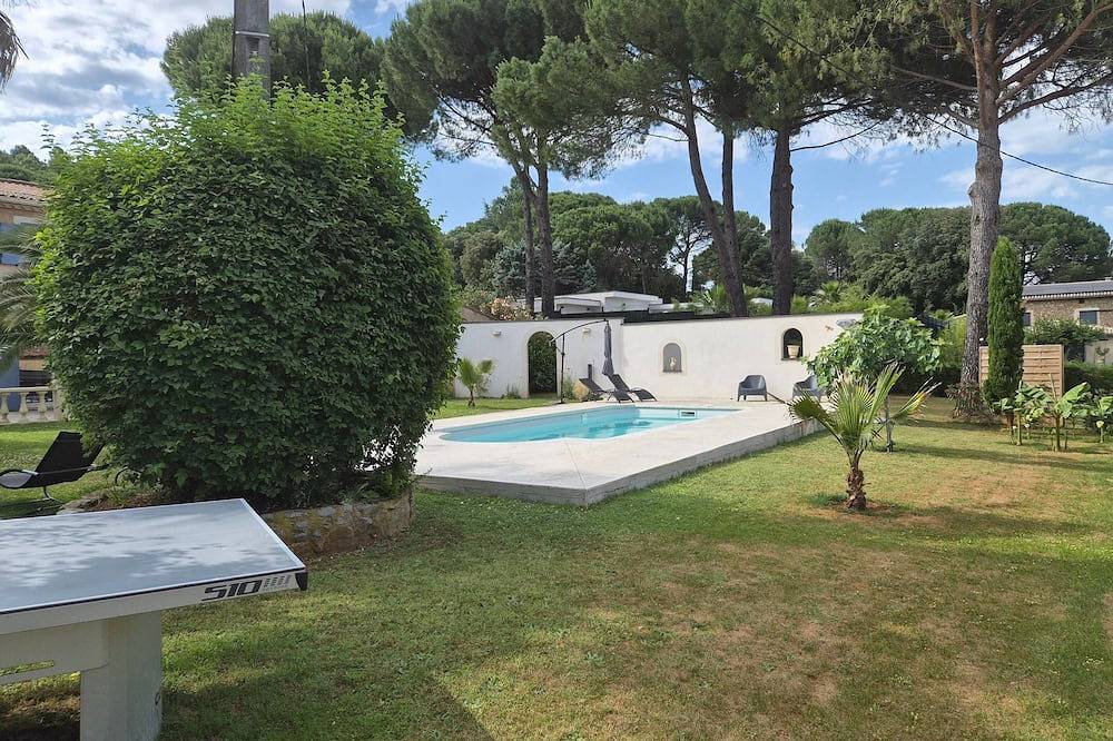 Maison de vacances Gîte Coccinelle avec vue sur la montagne, piscine partagée et Wi-Fi in Anduze, Parc national des Cévennes