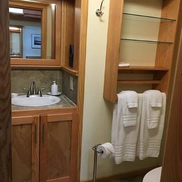 Cabin for 2 Guests in Volcano, Island of Hawaii, Picture 2