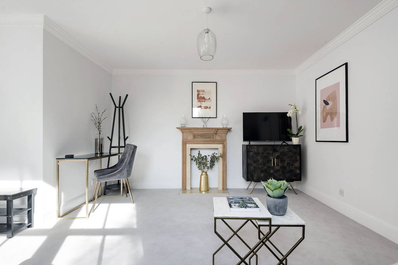 Apartamento entero, The Wellington Suite next to Sloane Square in Kensington y Chelsea, Londres