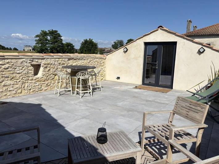 Gîte pour 2 personnes, avec jardin ainsi que vue et piscine à Saint-Christoly-Médoc - 2