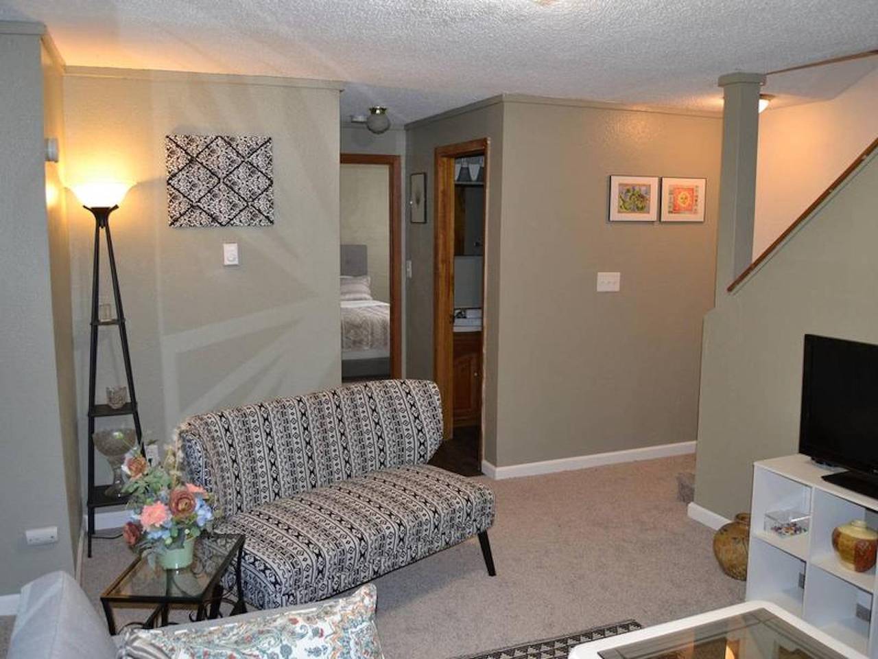 Ganze Wohnung, Entdecken Sie „einen perfekten Ort“ in Grand Forks in Grand Forks, Grand Forks County