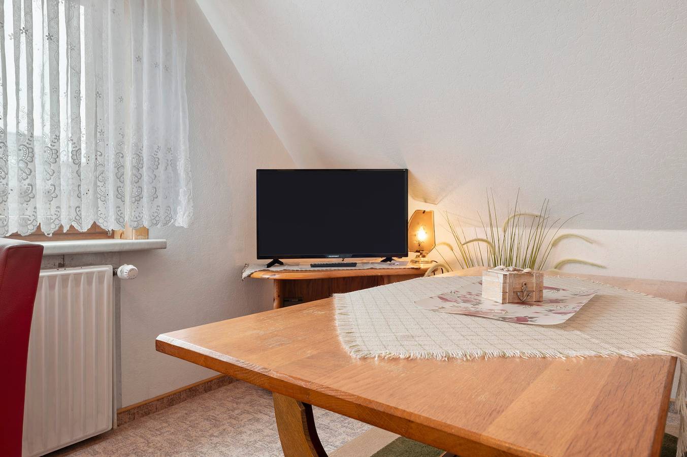 Ganze Wohnung, Ferienwohnung '2 Im 1og' mit gemeinsamer Terrasse, gemeinsamem Garten und Wlan in Duhnen, Cuxhaven
