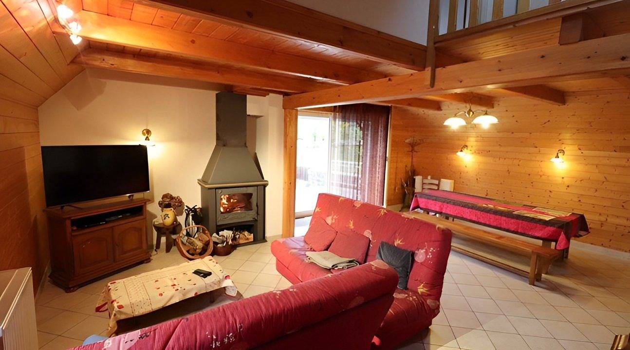 Gîte du Claux, au pied du Puy Mary in Le Claux, Parc naturel régional des Volcans d'Auvergne