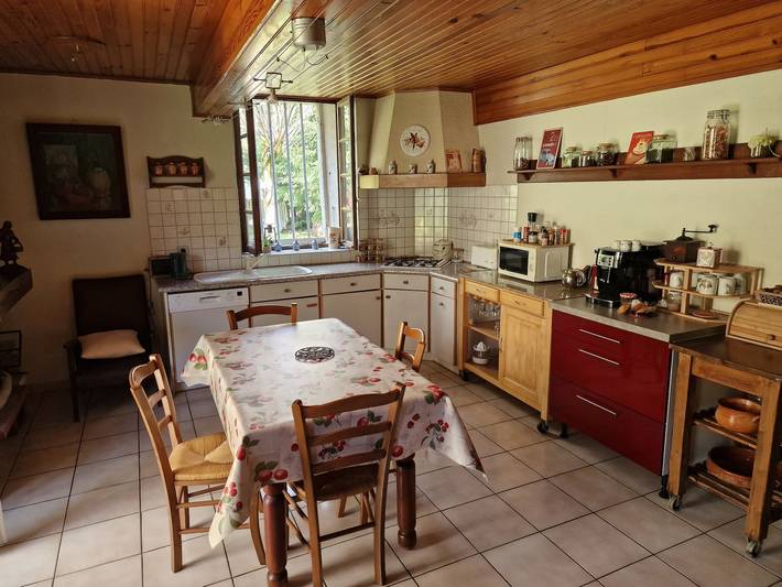 Ferienhaus „Le Chant de la Rivière“ – Einzigartige Lage in der Natur! in Carla-de-Roquefort, Ariège