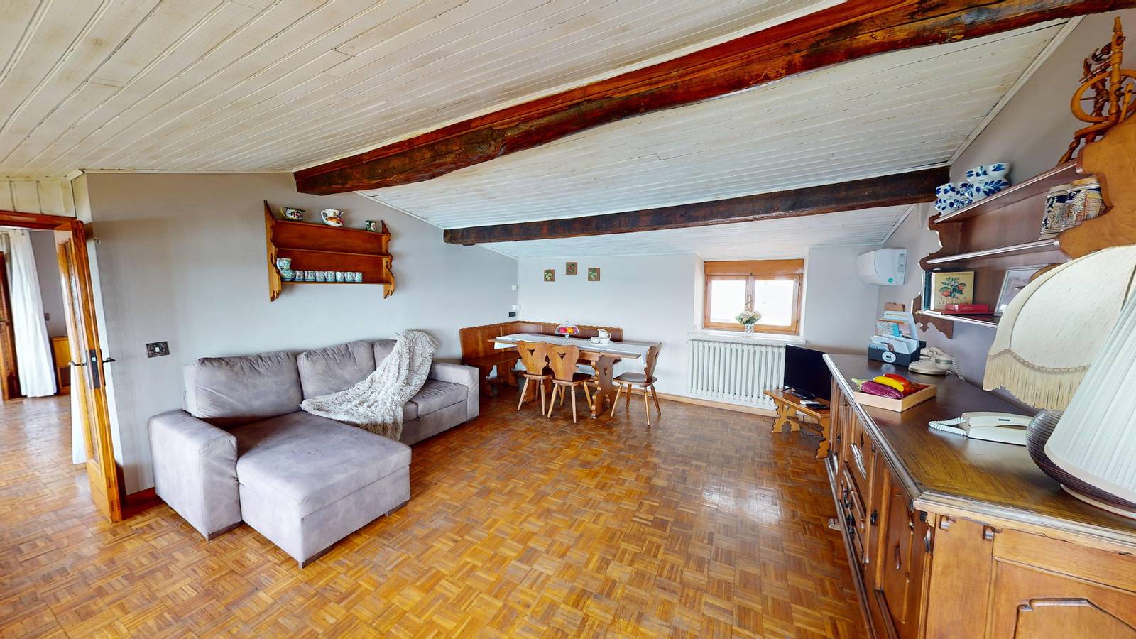 Apartamento entero, Attico Agata magic lake view By Bookinggardala in Saló, Montañas Garda