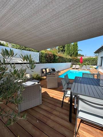 Appartement de vacances pour 2 personnes, avec terrasse ainsi que jardin et piscine dans le Tarn