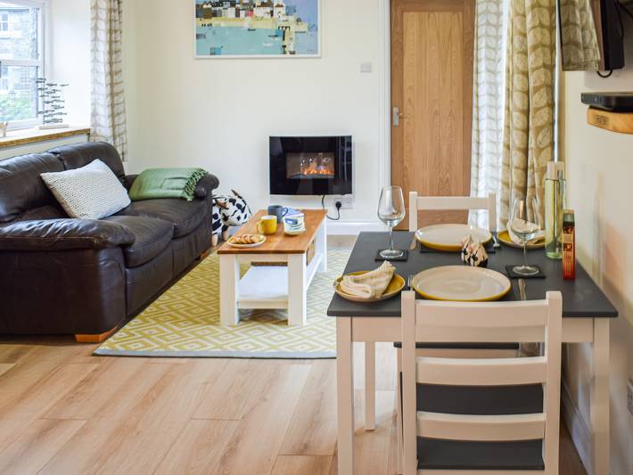 Holiday rental for 2 people, with garden in The Lizard Peninsula