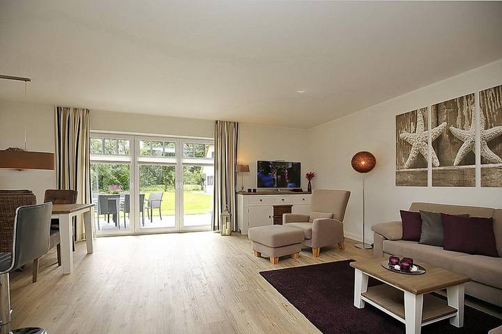 Ferienhaus für 6 Personen, mit Sauna und Terrasse in Boltenhagen - 4