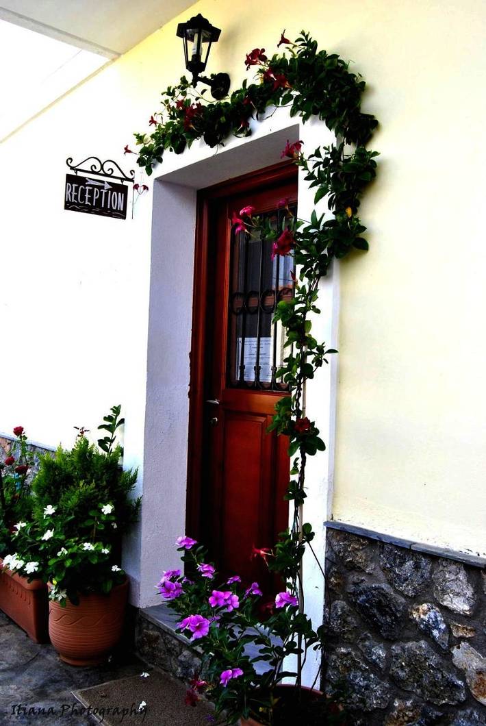 Location de vacances pour 2 personnes, avec jardin, animaux acceptés à Galaxidi - 2