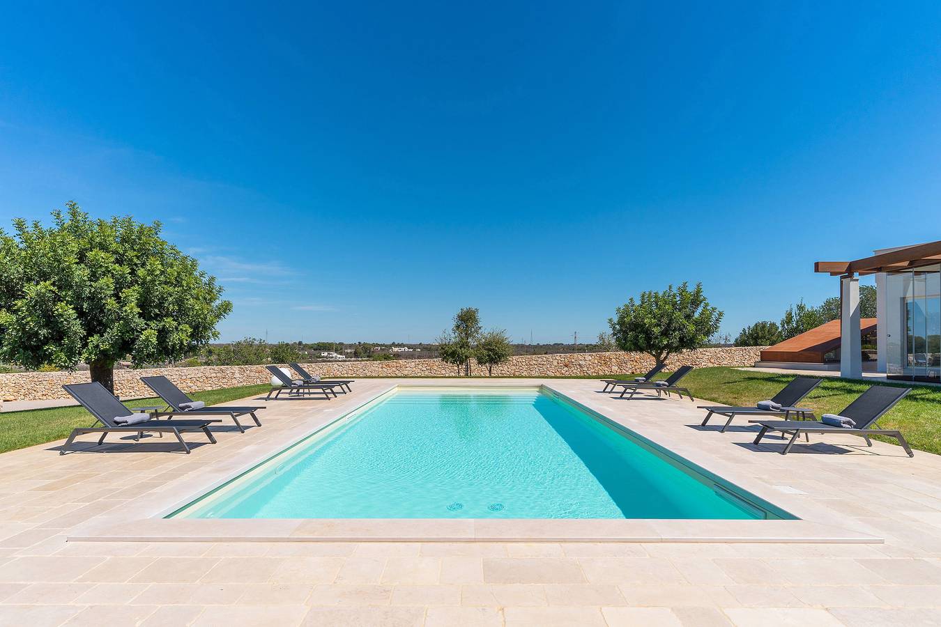Domina 55 by Perle di Puglia in Casarano, Golfo di Taranto