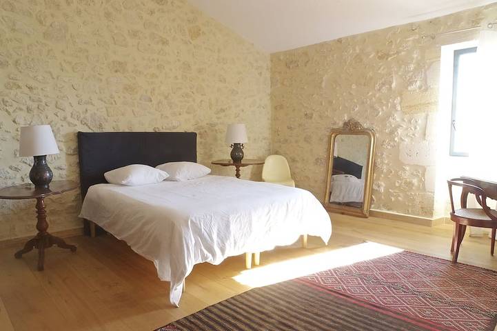 Location de vacances pour 6 personnes, avec jardin et terrasse à Baurech - 4