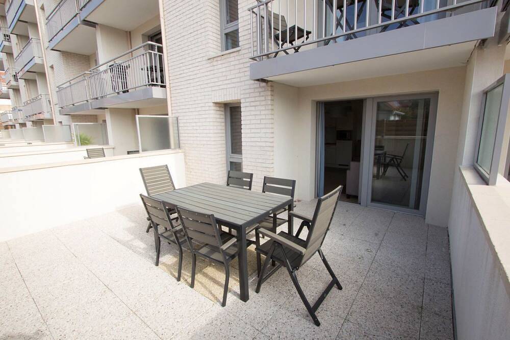Suite for 2 people, adapted to people with a disability in Bray-Dunes, Flanders Dune Coast