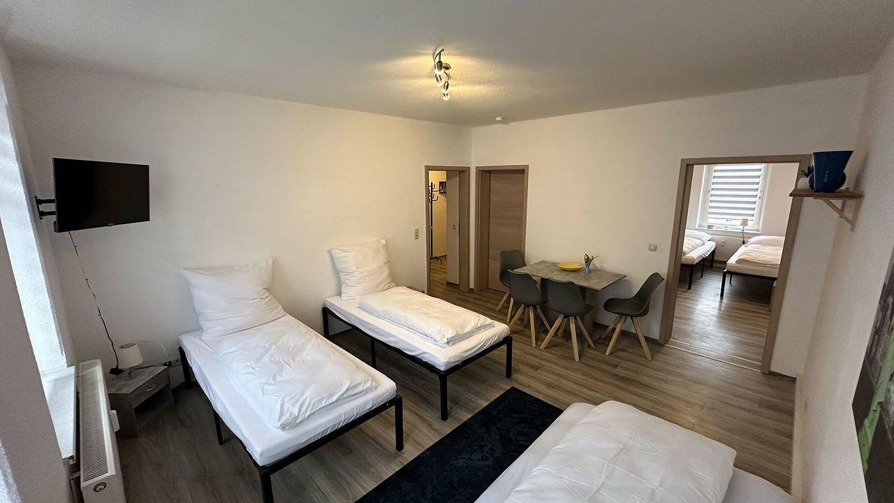 Ganze Ferienwohnung, Ferienwohnung für 5 Personen (60 m²) in Gera in Gera, Ostthüringen