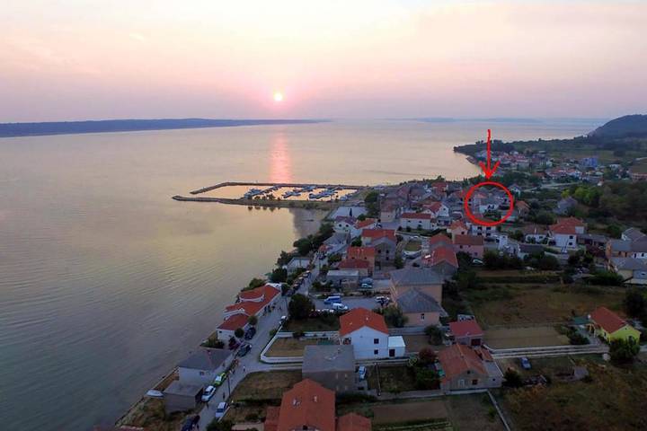 Ferienwohnung für 5 Personen, mit Ausblick und Terrasse - 1