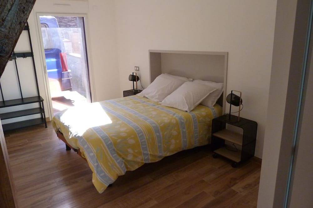 Chez Marcel*** Gîte Pmr (base for rest, heated pool) in Marne (desambiguación), Nantes region