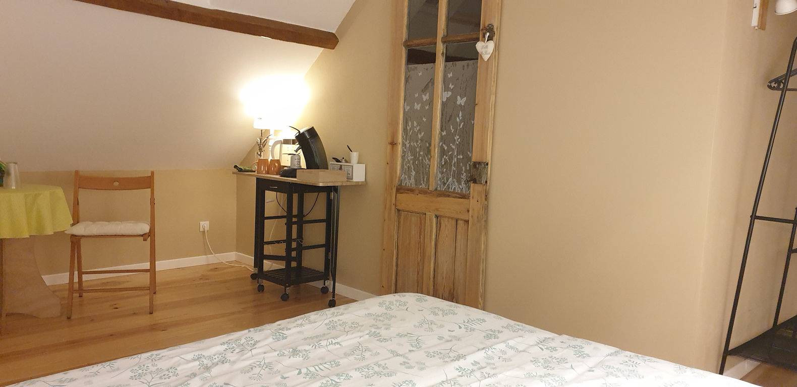 Chambres d'hôtes La Fermette de Gaston - Chambre Le Fenil in Saint-Étienne-au-Mont, Région de Boulogne-sur-Mer