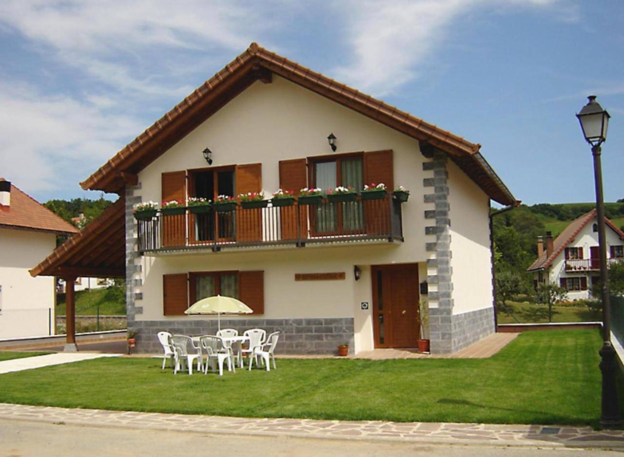 Triple Room with Shared Bathroom in Erro, Pyrénées espagnoles