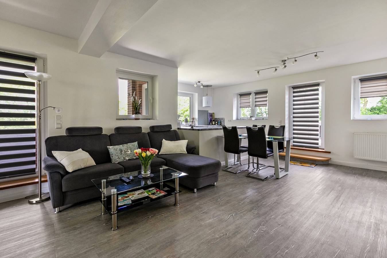 Ganze Wohnung, Ferienwohnung 'Sylt' mit privater Dachterrasse, Gemeinschaftsgarten(perfekt für Hunde) in Galmsbüll, Nordseeküste